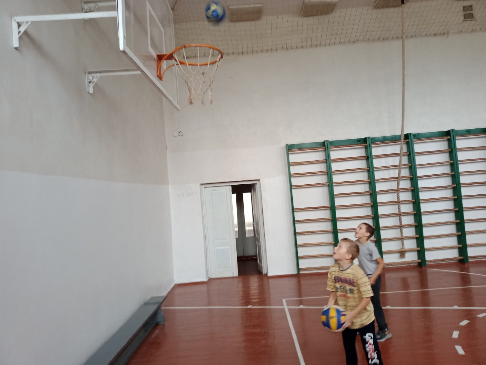 Img 6f05e174f777ccbee72228d358886a17 V